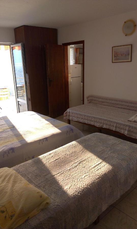 Apartments Olga Тиват Екстер'єр фото